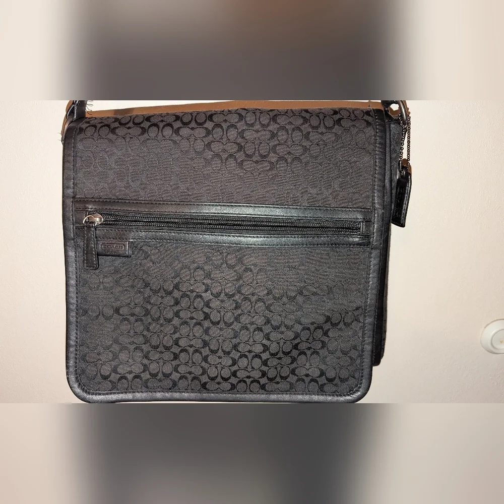 Coach Signature Jacquard Map Bag Messenger Shoulder F70699 Black GUC